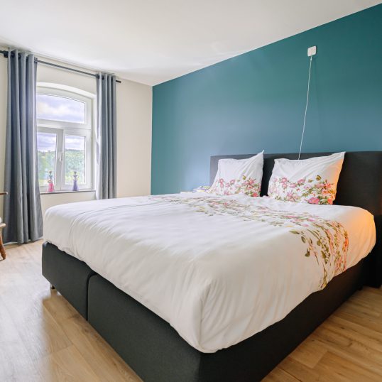 SR-BuitenGewoon Libeek HR-16